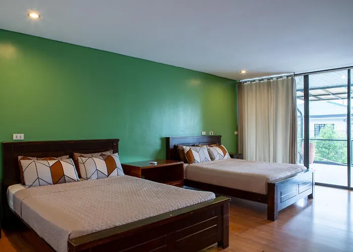 Apartment Tropical Poolhouse Qc Manila